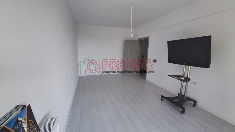 Berceni, sector 4, mutare directa la 2 camere cu gradina 50 mp.